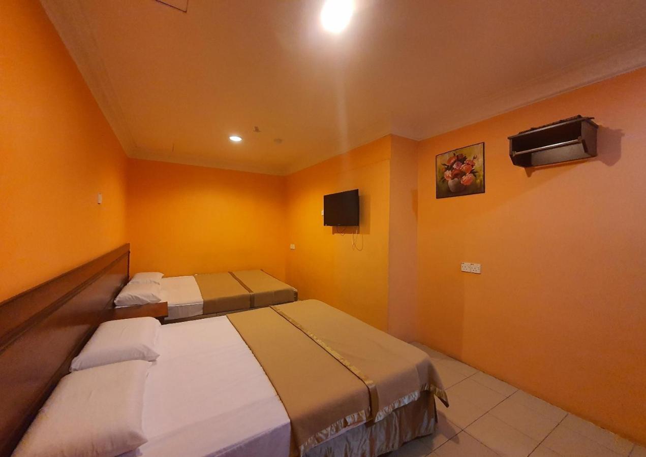 איפוה Highway Budget Hotel מראה חיצוני תמונה