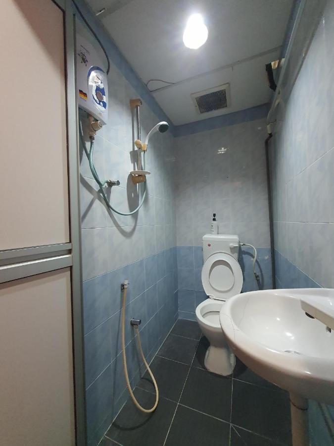 איפוה Highway Budget Hotel מראה חיצוני תמונה